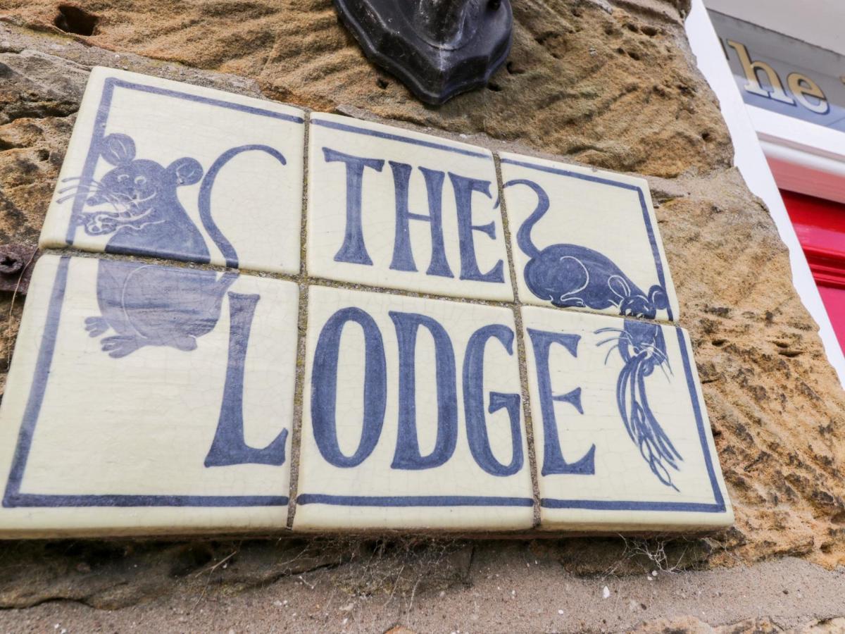 The Lodge Whitby Exterior photo
